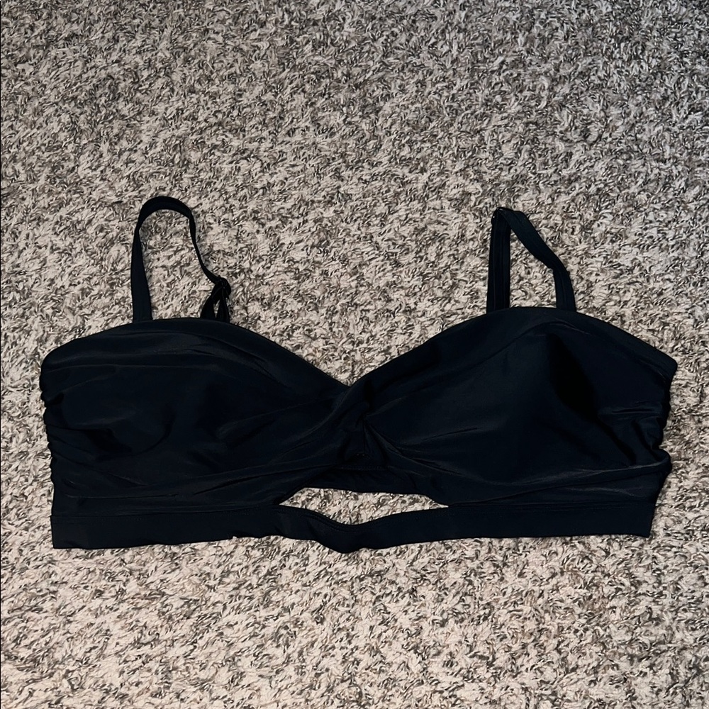PLUS SIZE Old Navy Swim Top